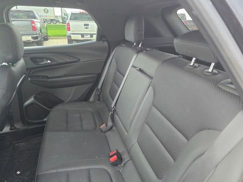 Used 2022 Chevrolet TrailBlazer RS FWD image 19