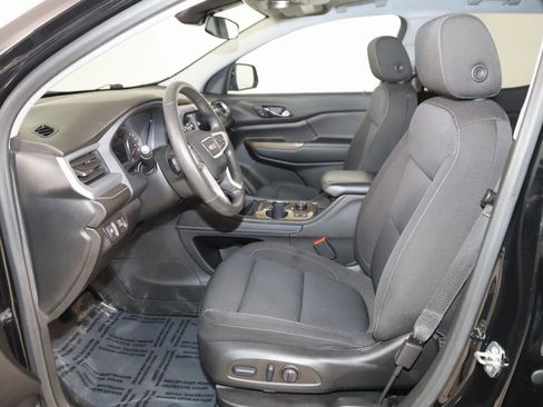 Used 2023 GMC Acadia SLE w/ Driver Convenience Package image 11