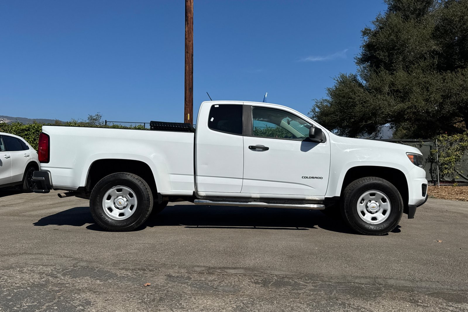 Used 2019 Chevrolet Colorado W/T RWD image 3