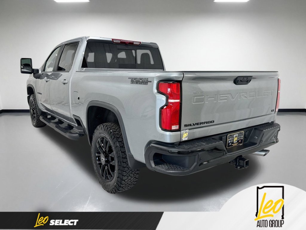 Used 2025 Chevrolet Silverado 2500 LT w/ Trail Boss Package AWD/4WD image 11