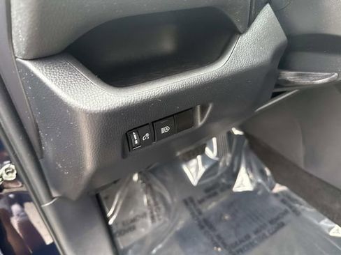 Used 2023 Toyota RAV4 XLE image 21