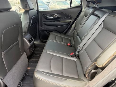 Used 2024 GMC Terrain AT4 w/ Infotainment Package II AWD/4WD image 8