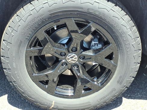 New 2026 Volkswagen Atlas Peak Edition AWD/4WD image 8