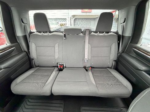 Used 2024 GMC Sierra 3500 SLE image 4