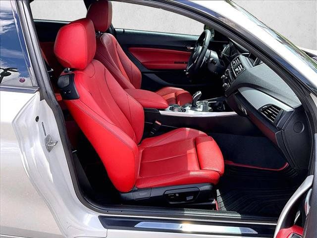 Used 2015 BMW M235i Coupe RWD image 9