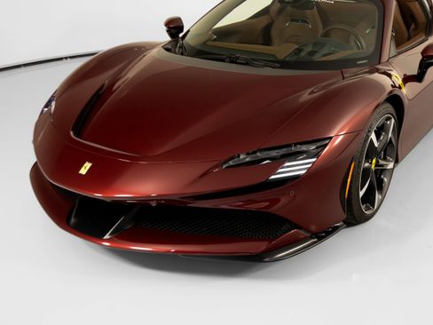Certified 2025 Ferrari SF90 Spider AWD/4WD image 10