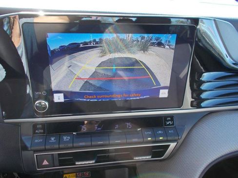 Used 2026 Toyota Camry SE image 24