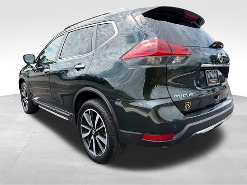 Used 2019 Nissan Rogue SL w/ Premium Package AWD/4WD image 3