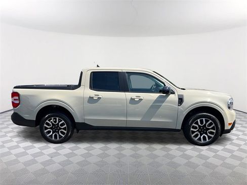 Used 2024 Ford Maverick Lariat w/ 4K Tow Package image 4