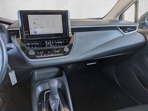 Certified 2025 Toyota Corolla LE FWD image 12