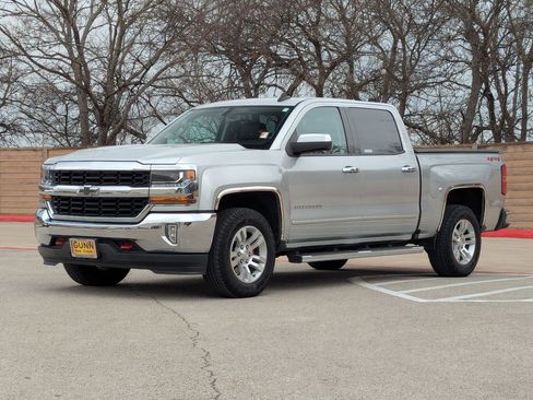 Used 2018 Chevrolet Silverado 1500 LT w/ All Star Edition image 8