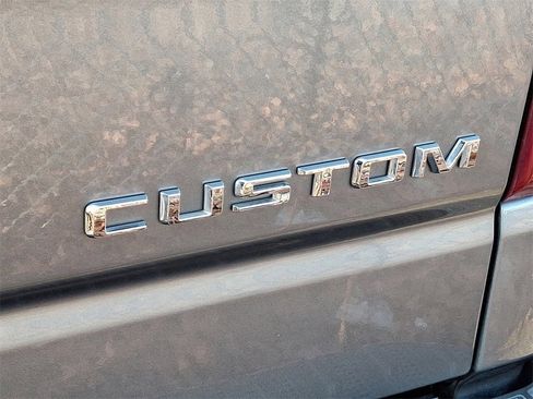 Certified 2022 Chevrolet Silverado 1500 Custom image 9