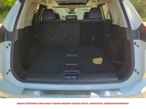 Certified 2025 Nissan Rogue Platinum w/ Tech Package AWD/4WD image 45
