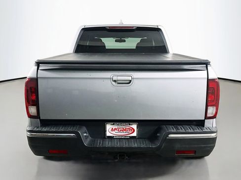 Used 2017 Honda Ridgeline RTL-T image 18