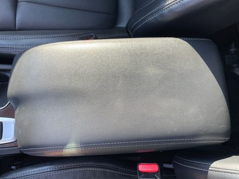 Used 2024 Subaru Ascent Touring image 28