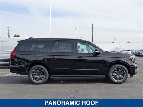 New 2026 Ford Expedition Max Platinum w/ Stealth Appearance Package AWD/4WD image 6