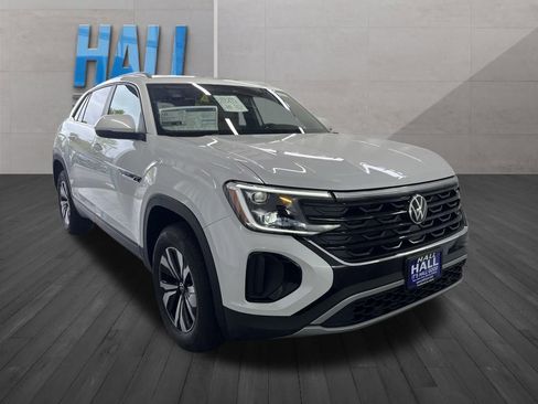 New 2026 Volkswagen Atlas Cross Sport SE image 7