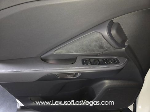 New 2026 Lexus TX 500h AWD image 13