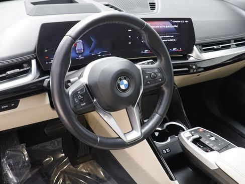 Certified 2023 BMW X1 xDrive28i w/ Premium Package image 7