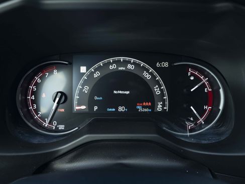 Used 2024 Toyota RAV4 LE AWD/4WD image 22