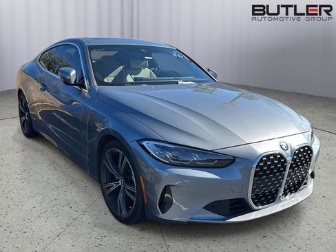 Used 2024 BMW 430i Coupe w/ Convenience Package image 4
