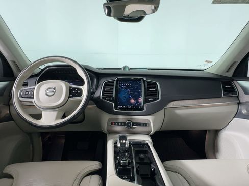 Used 2023 Volvo XC90 T8 Ultimate image 15