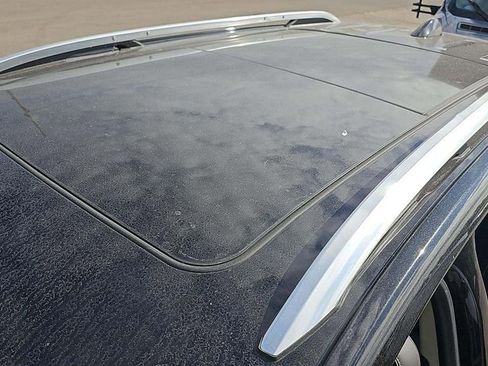 Used 2018 GMC Terrain Denali w/ Advanced Safety Package image 9