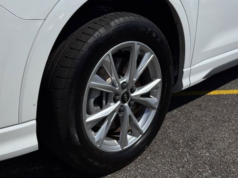 Used 2023 Audi Q3 2.0T Premium image 13