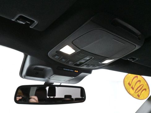 Used 2022 Ford Expedition Limited image 28