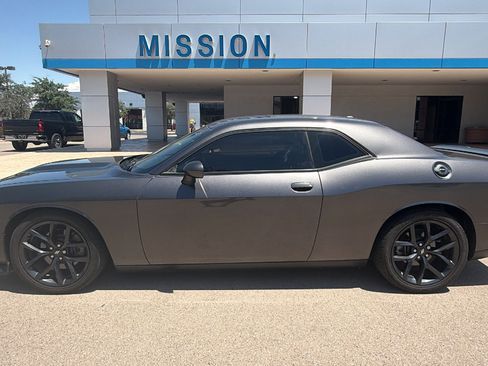 Used 2021 Dodge Challenger GT w/ Blacktop Package RWD image 2