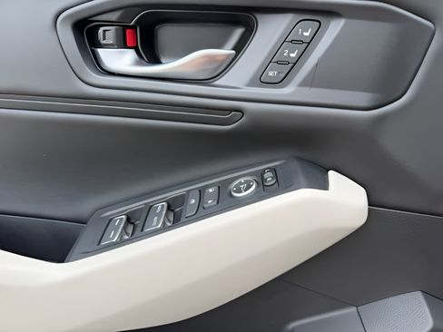 Used 2025 Honda Accord EX-L image 20