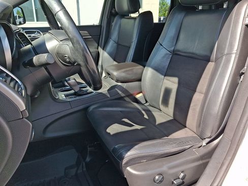 Used 2021 Jeep Grand Cherokee Laredo X AWD/4WD image 15
