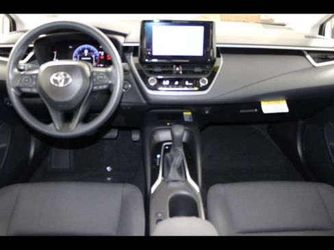 Used 2026 Toyota Corolla LE w/ LE Premium Package FWD image 15