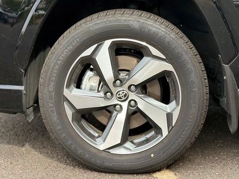 Certified 2024 Toyota RAV4 SE AWD/4WD image 9