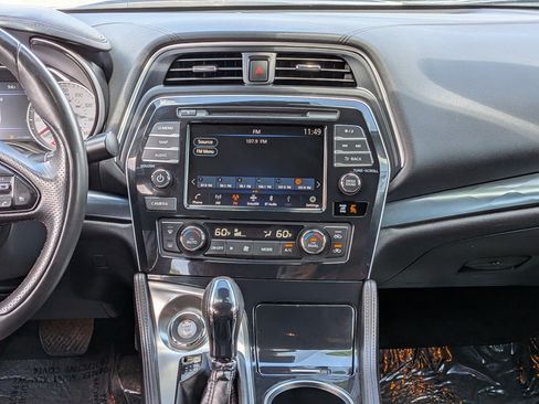 Used 2021 Nissan Maxima Platinum w/ 40th Anniversary Package FWD image 19