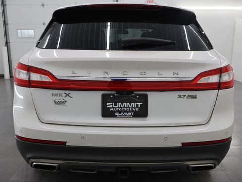 Used 2016 Lincoln MKX Reserve w/ Technology Package AWD/4WD image 28
