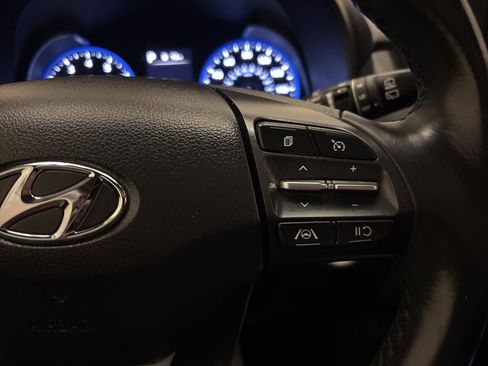 Used 2022 Hyundai Kona SEL w/ Convenience Package image 16