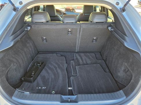 Certified 2025 MAZDA CX-30 AWD 2.5 S w/ Select Sport Pkg image 17