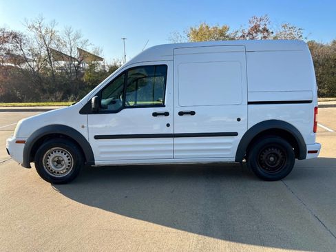 Used 2013 Ford Transit Connect XLT image 9