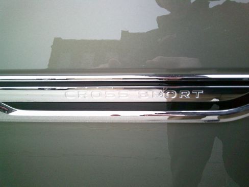 Used 2025 Volkswagen Atlas Cross Sport SEL Premium R-Line image 26