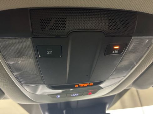 Used 2022 Kia Sorento EX image 13