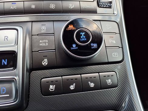 Used 2022 Hyundai Santa Fe Limited AWD/4WD image 8