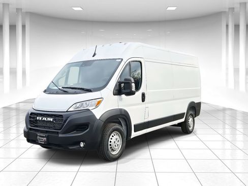New 2026 RAM ProMaster 2500 w/ Convenience Group image 7