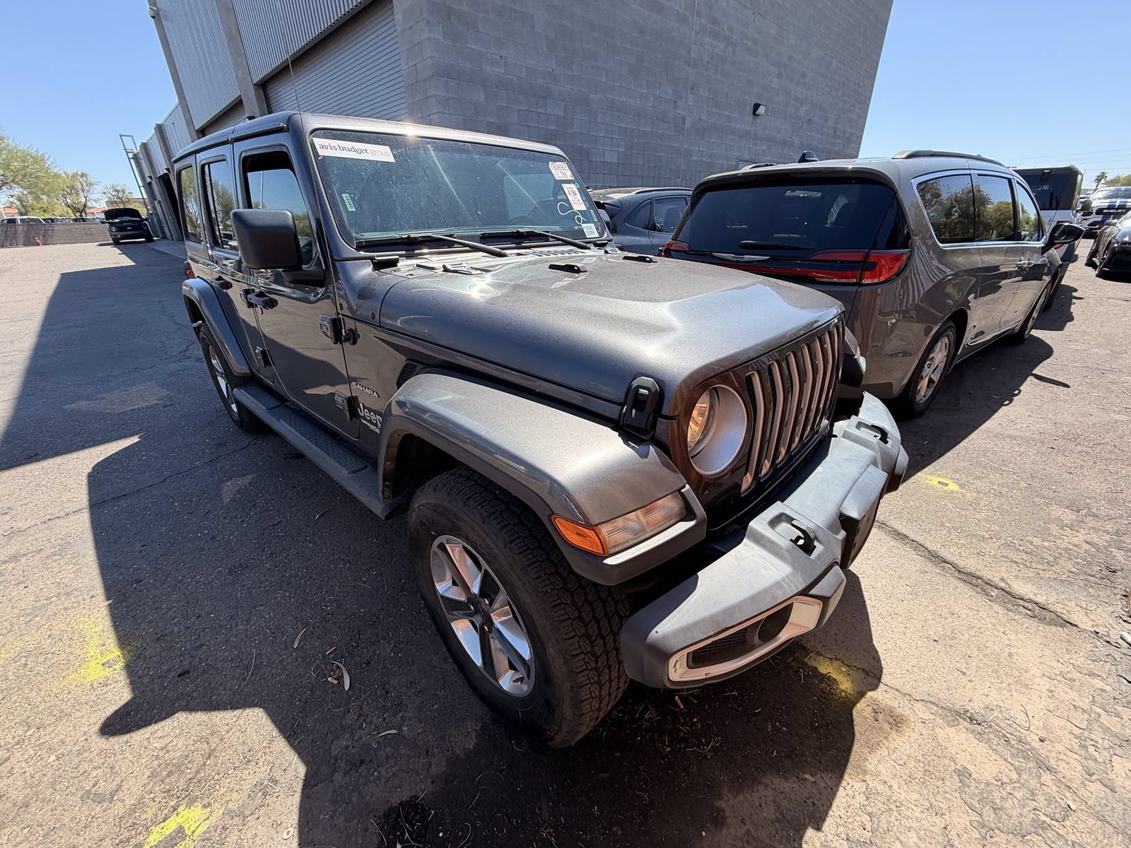 Used 2022 Jeep Wrangler Unlimited Sahara w/ Cold Weather Group AWD/4WD image 2