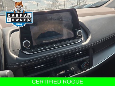 Used 2023 Nissan Rogue SV w/ SV Premium B Package image 28