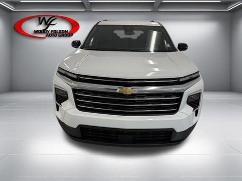 New 2026 Chevrolet Traverse LT FWD image 2
