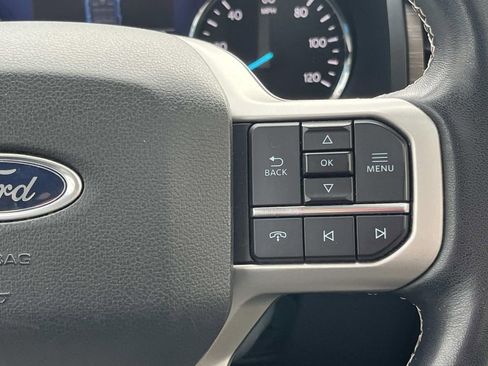 Used 2022 Ford Expedition Limited image 19