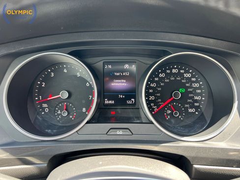 Used 2018 Volkswagen Tiguan SE FWD image 26