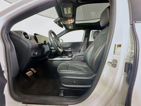 Used 2023 Mercedes-Benz GLA 250 GLA 250 image 13