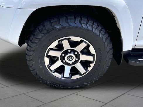 Certified 2023 Toyota 4Runner TRD Off-Road Premium w/ Moonroof Package image 10